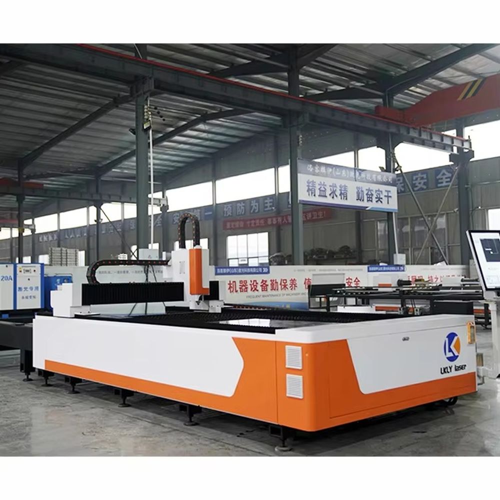 Industrial Fiber Laser Cutting Machine - Przemysłowa maszyna do cięcia laserem światłowodowym