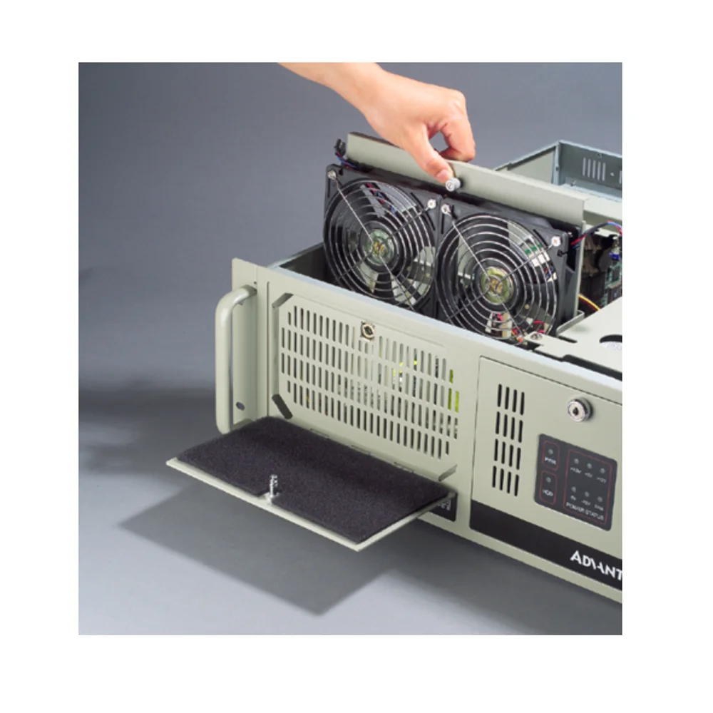 Obudowa serwera IPC Advantech  – Industrial Visual recenzja i cena